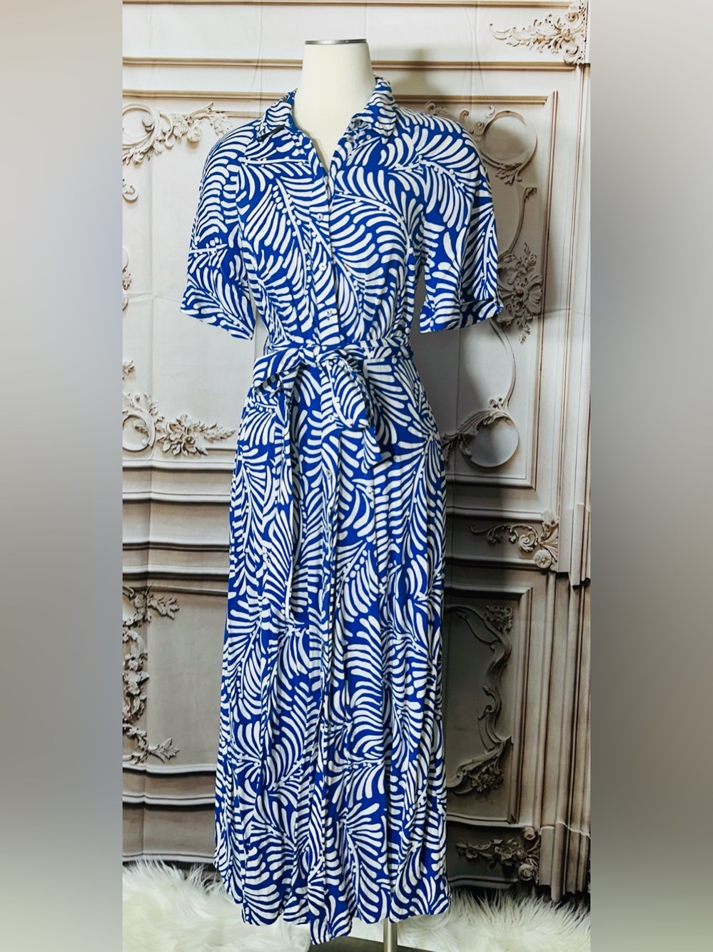 H&M Blue and White Printed Maxi Dress - Picture 3 of 9